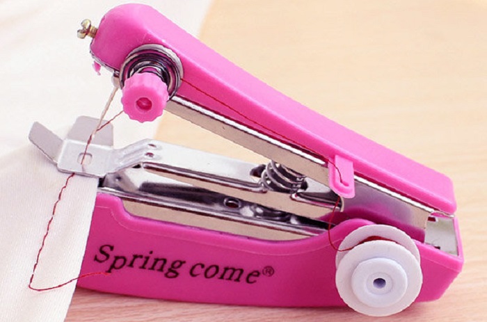 Máquina de coser manual